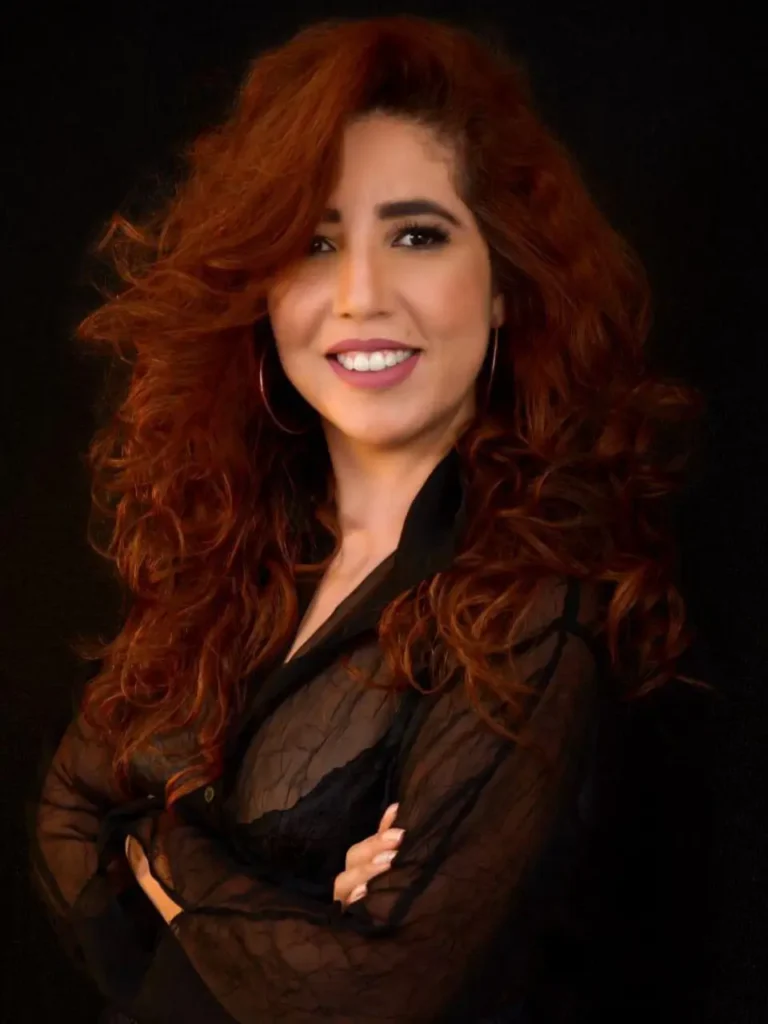 Retrato profissional de Dra. Mariana Fernandes